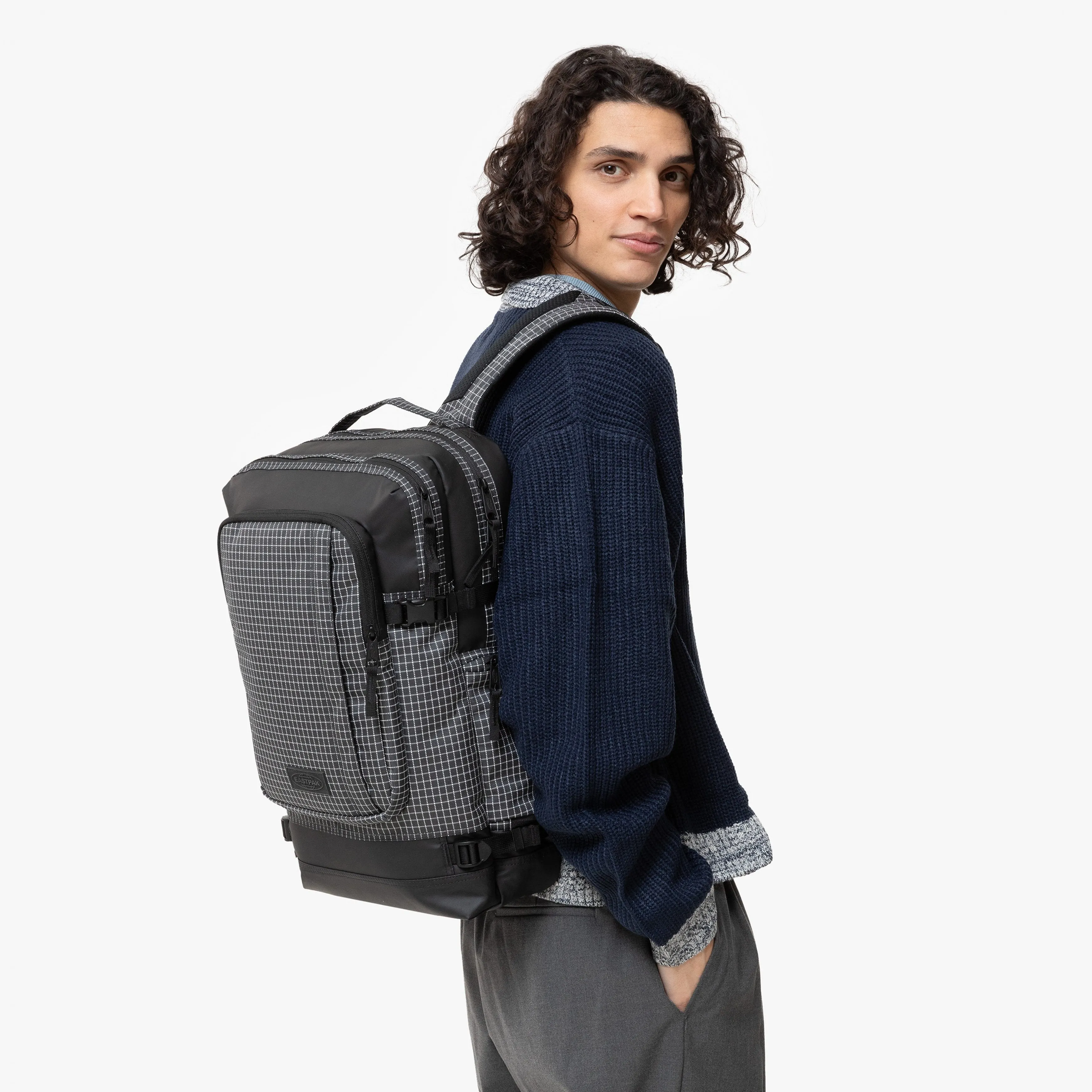 Eastpak Tecum L Cnnct Ripstop Large backpack with bottle holder and laptop sleeve - EK00092D0Q81
