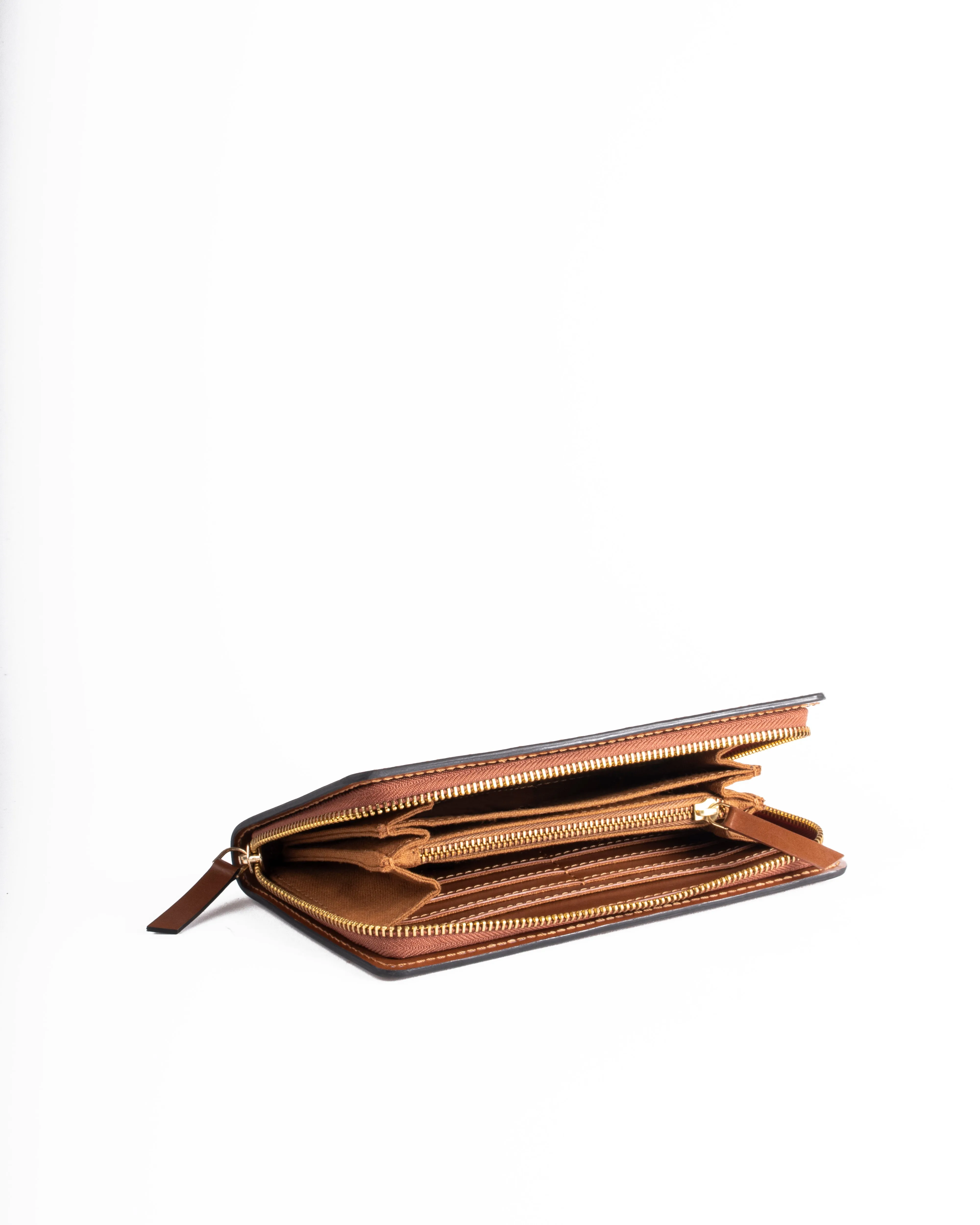 Everly Classic Female Wallet