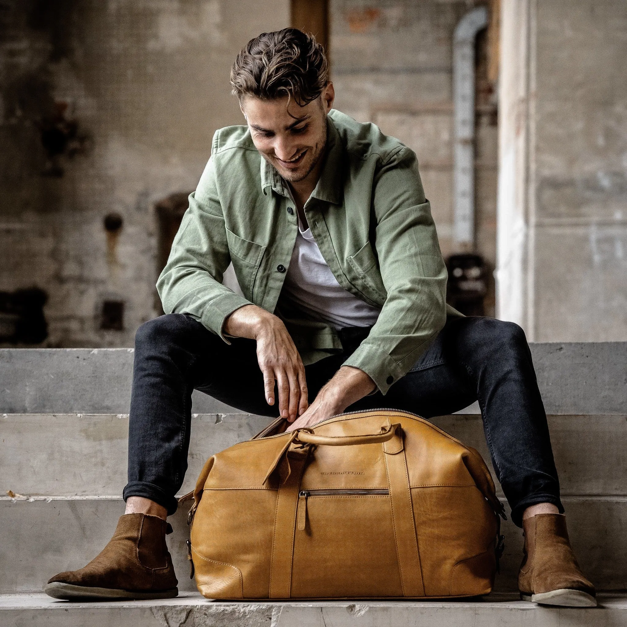 Leather Weekend Bag Cognac Portsmouth