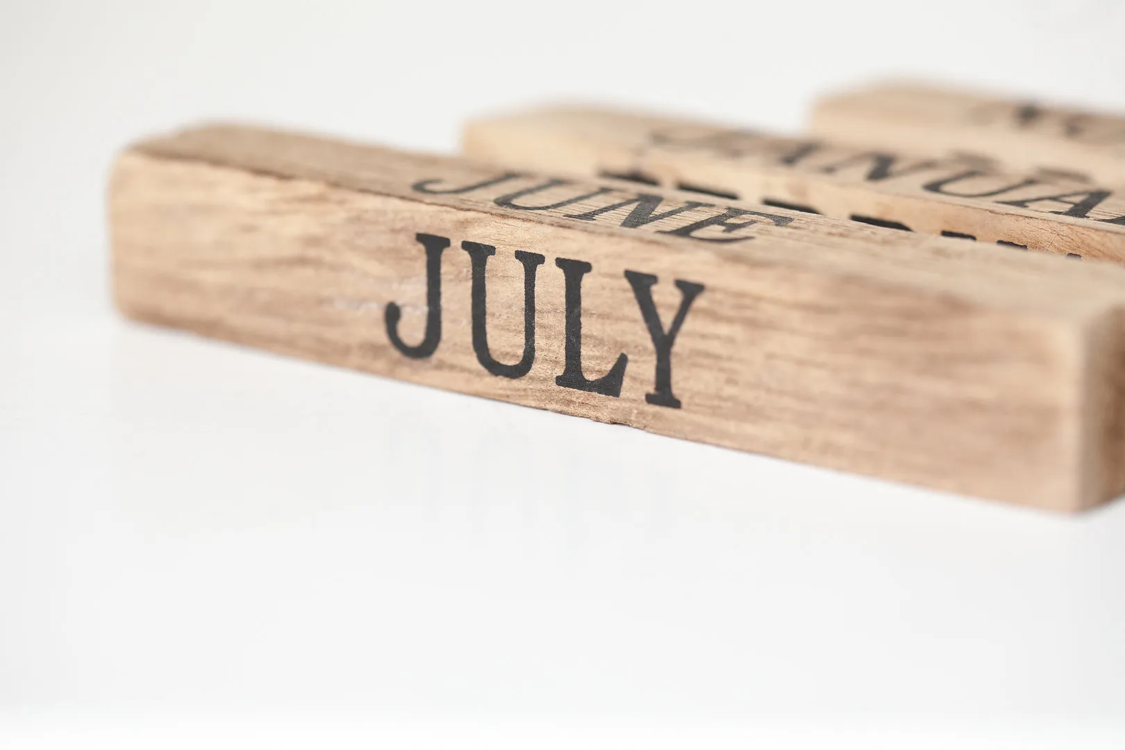 Natural Wood Mail Organizer Desktop with Block Calendar
