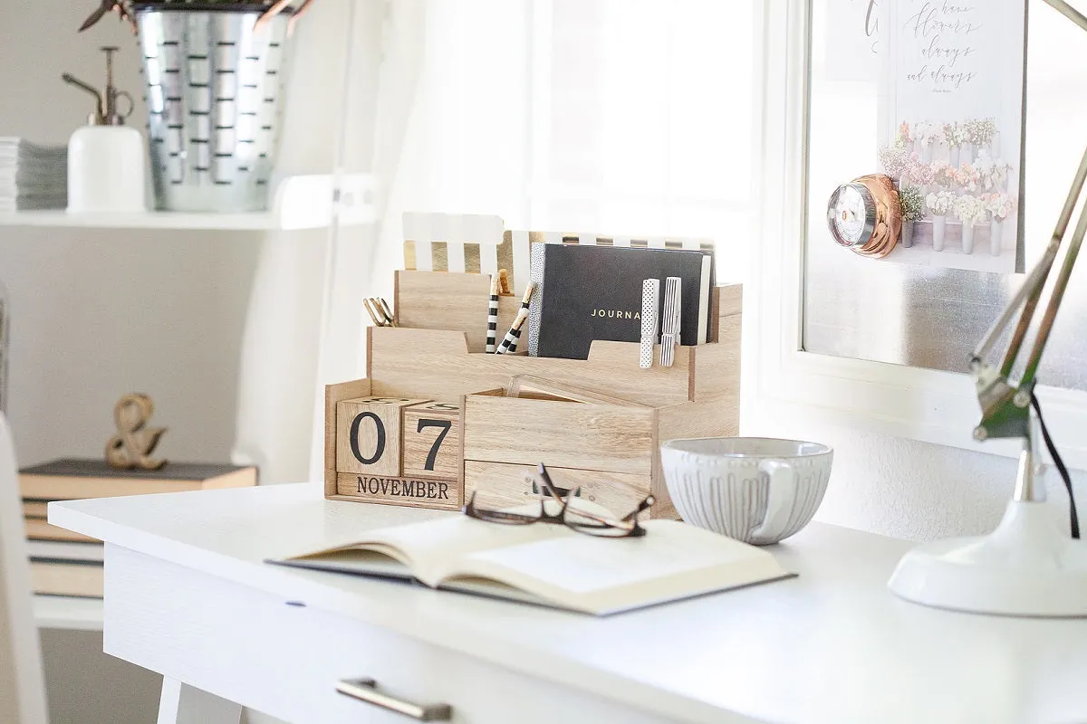 Natural Wood Mail Organizer Desktop with Block Calendar