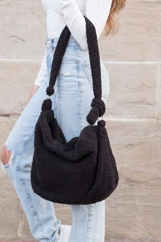 Sherpa Messenger Bag